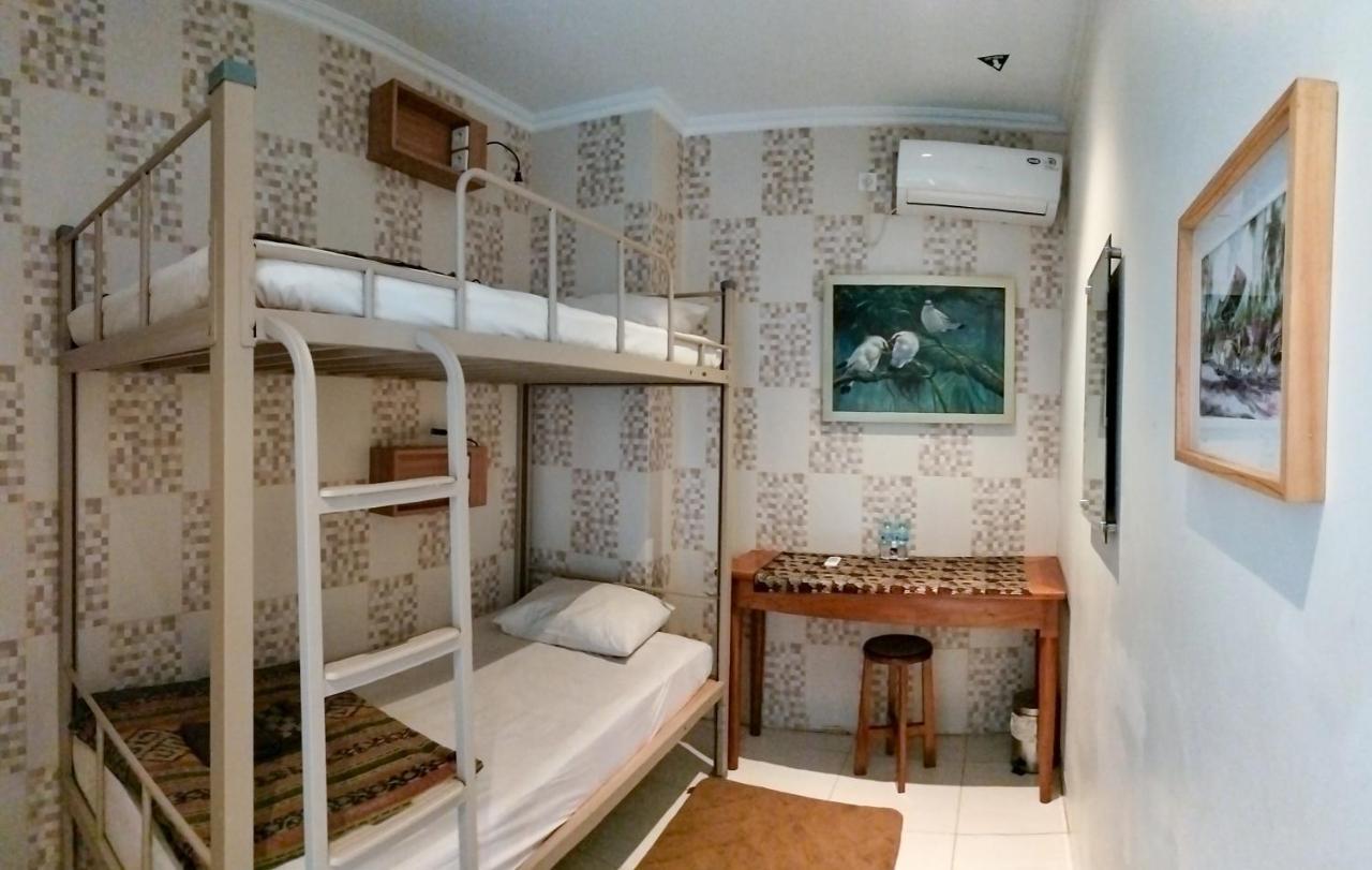 The Cabin Purwokinanti Hotel Джокьякарта Экстерьер фото